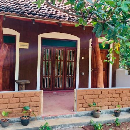 Sigiriya Chena Villa Екстер'єр фото