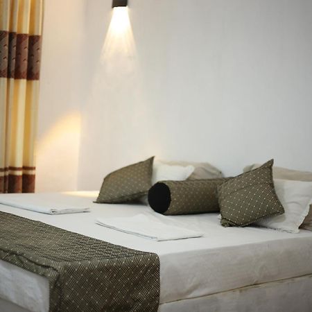 Sigiriya Chena Villa Екстер'єр фото