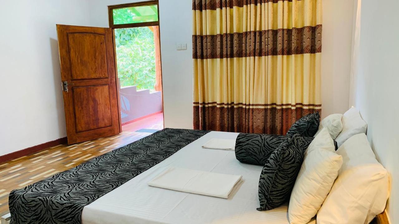 Sigiriya Chena Villa Екстер'єр фото