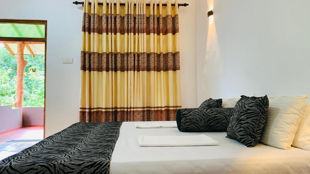 Sigiriya Chena Villa Екстер'єр фото