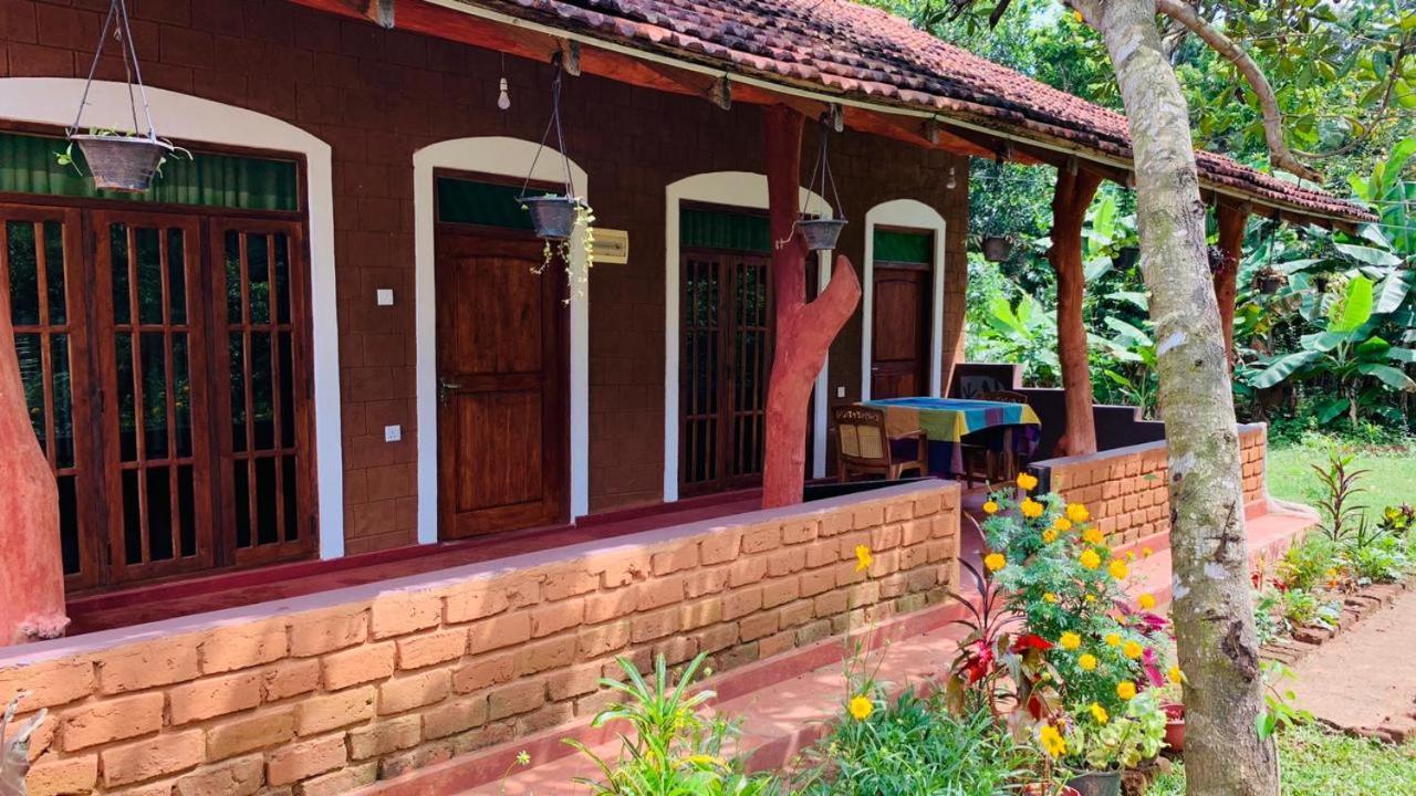 Sigiriya Chena Villa Екстер'єр фото