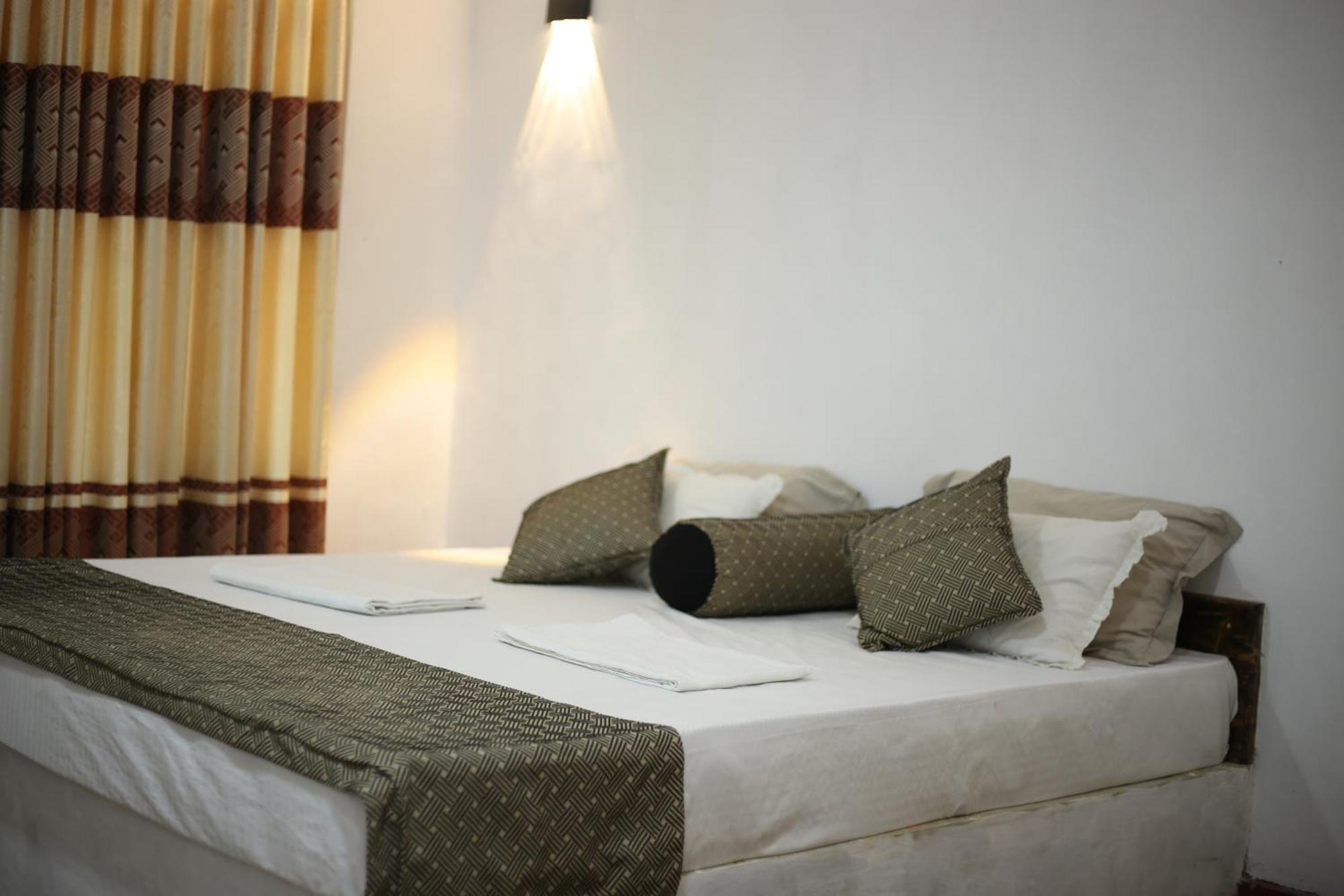 Sigiriya Chena Villa Екстер'єр фото